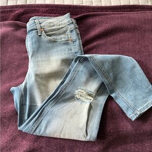 Level 99 skinny distressed light denim jeans size 28. NWOT